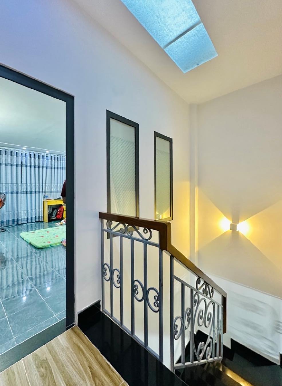 SÁT MẶT TIỀN PHẠM VĂN HAI – NHÀ ĐẸP VÀO Ở NGAY – 51M² – SỔ A4 – CHỈ 6.X TỶ. - Ảnh 1